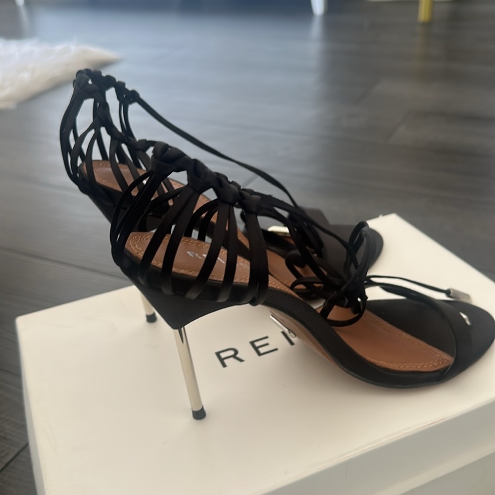 Reiss Black Satin Zhane Heels - Picture 7 of 16